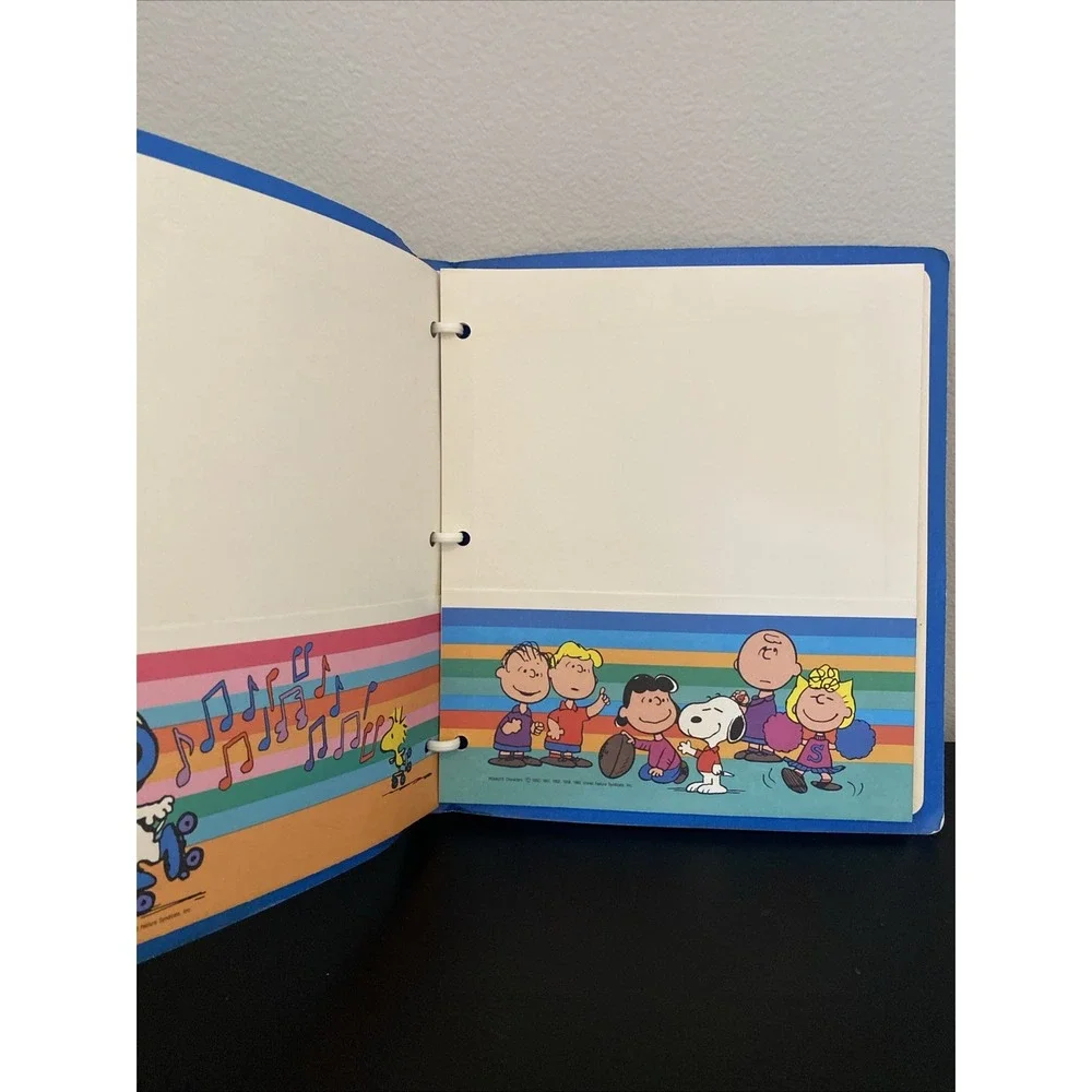 Vintage Snoopy 3‎ Ring Binder + 3 Internal Folders Peanuts Collection 1958 1965